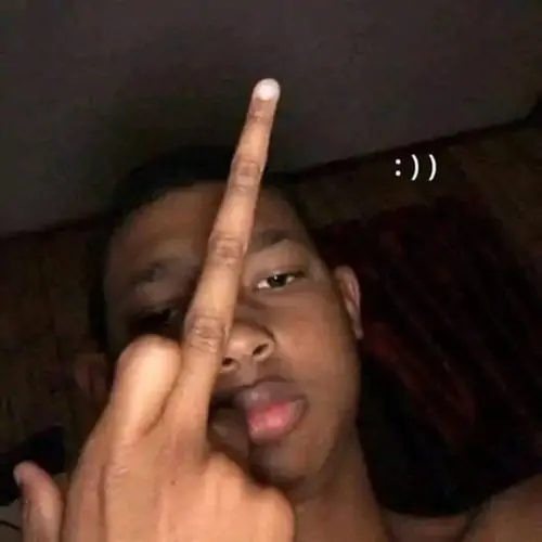 233 232