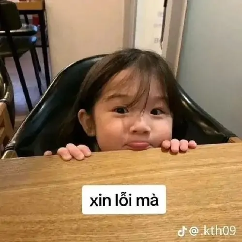 83 82