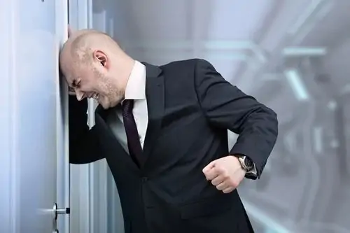 61 60