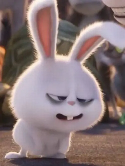 26 Judy Hopps mặc đồng phục cảnh sát, đôi mắt sáng và tư thế nghiêm túc tạo cảm giác nhỏ nhắn nhưng không dễ bắt nạt