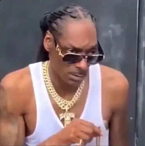 152 151